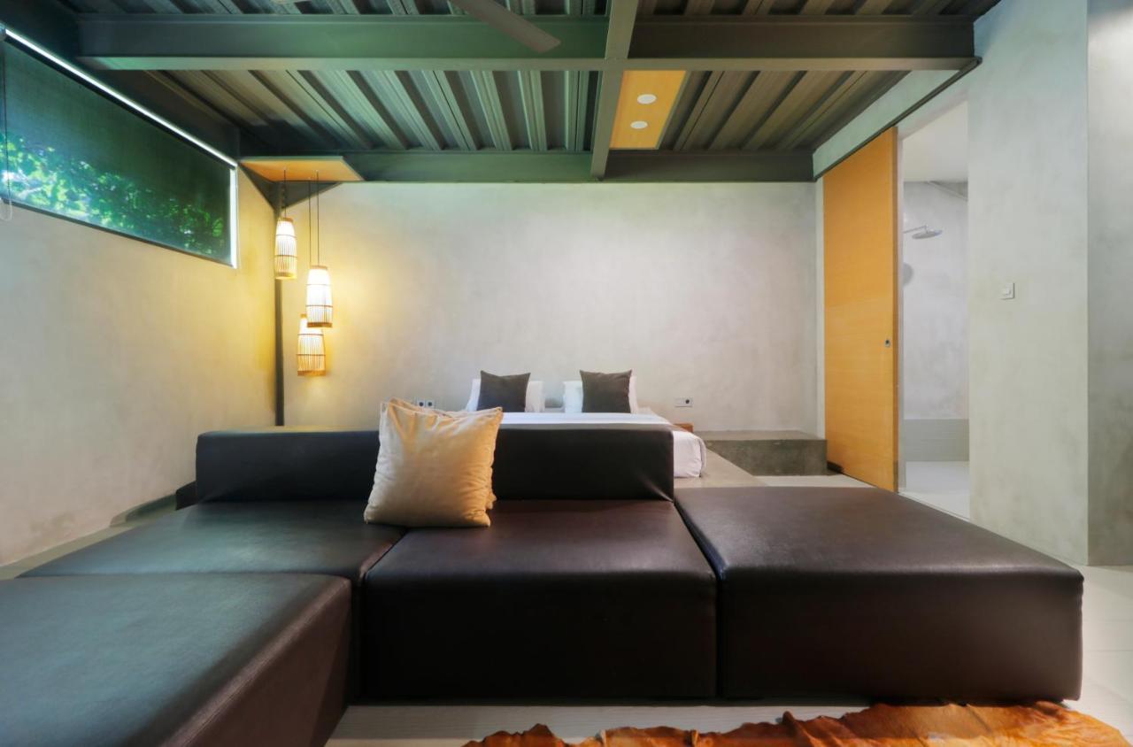 Clio Apartment Seminyak Exteriör bild