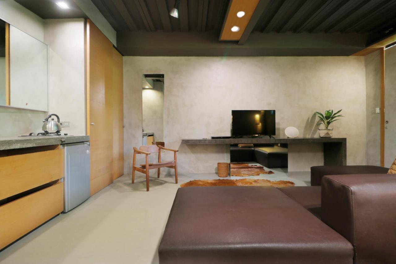 Clio Apartment Seminyak Exteriör bild