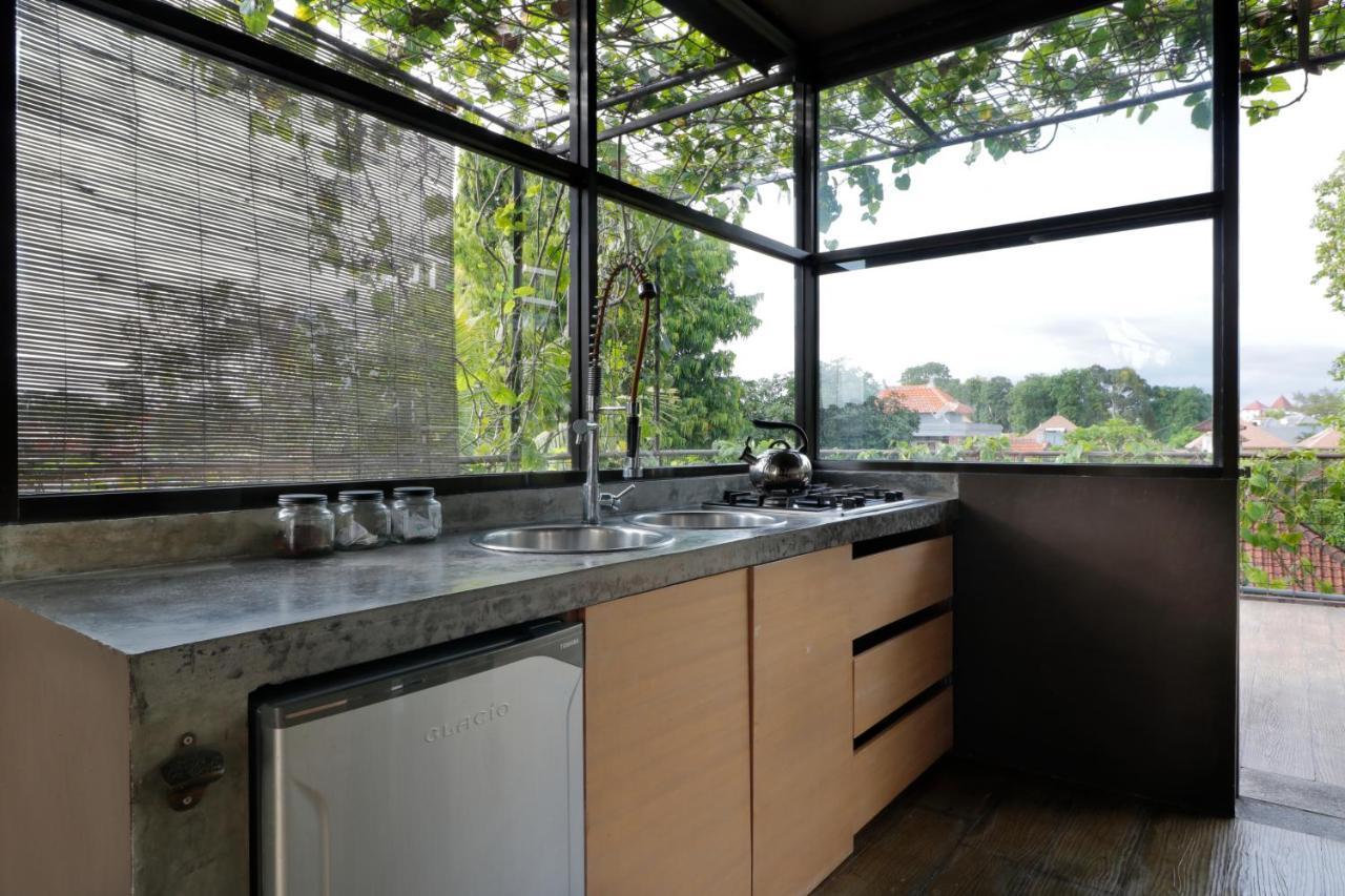 Clio Apartment Seminyak Exteriör bild