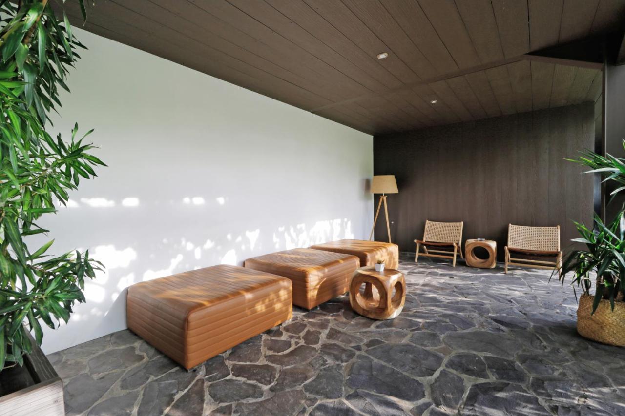 Clio Apartment Seminyak Exteriör bild