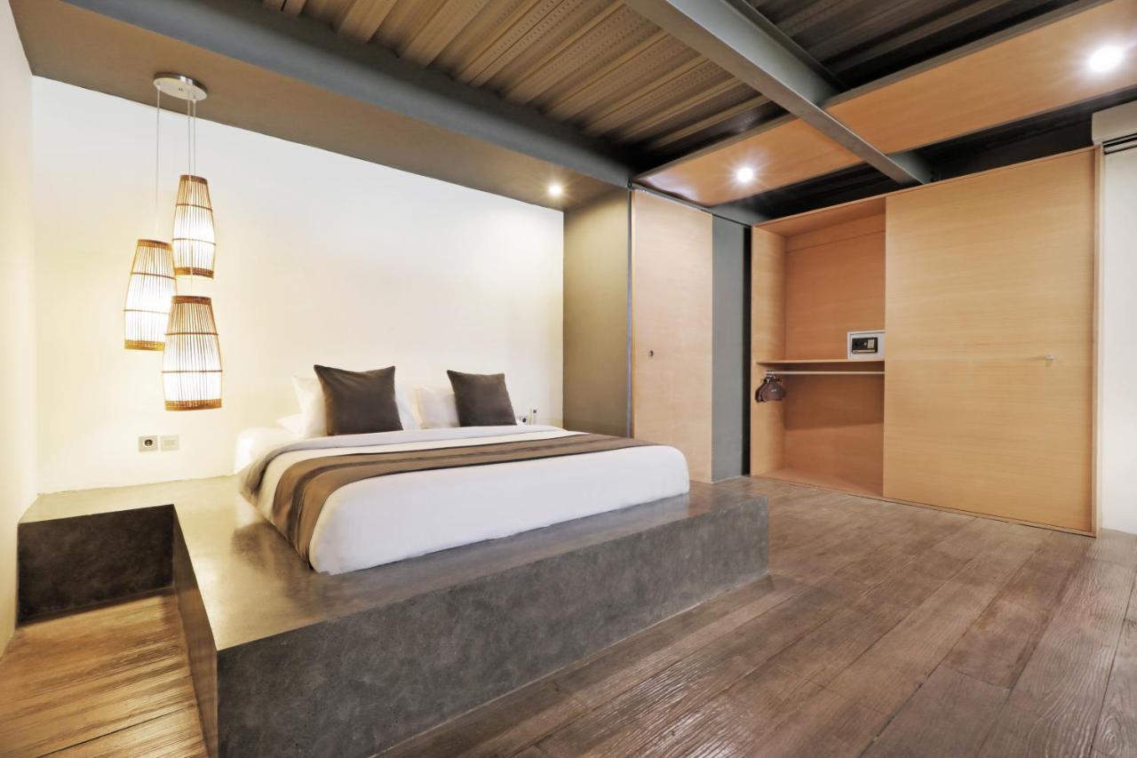 Clio Apartment Seminyak Exteriör bild