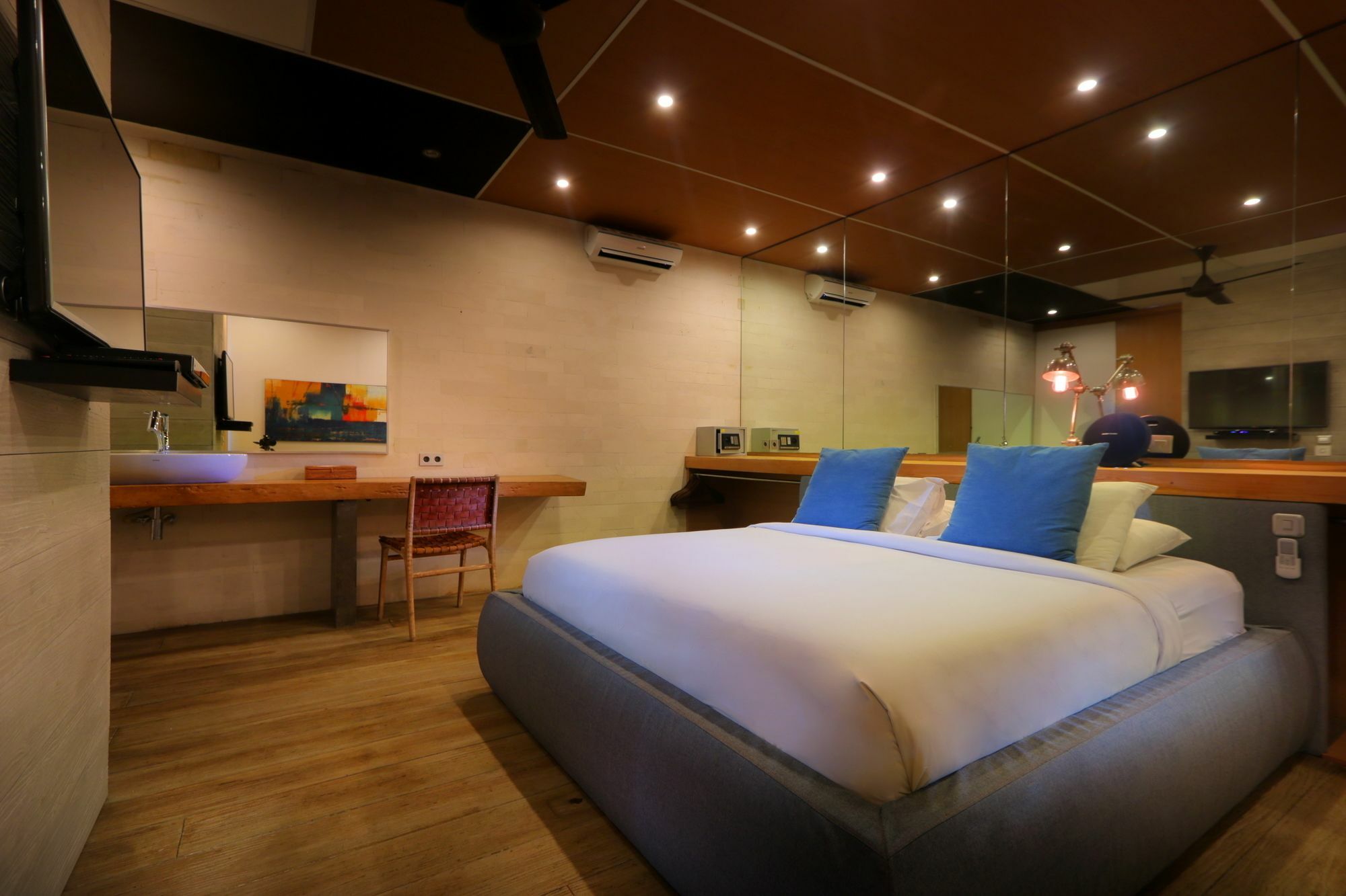 Clio Apartment Seminyak Exteriör bild